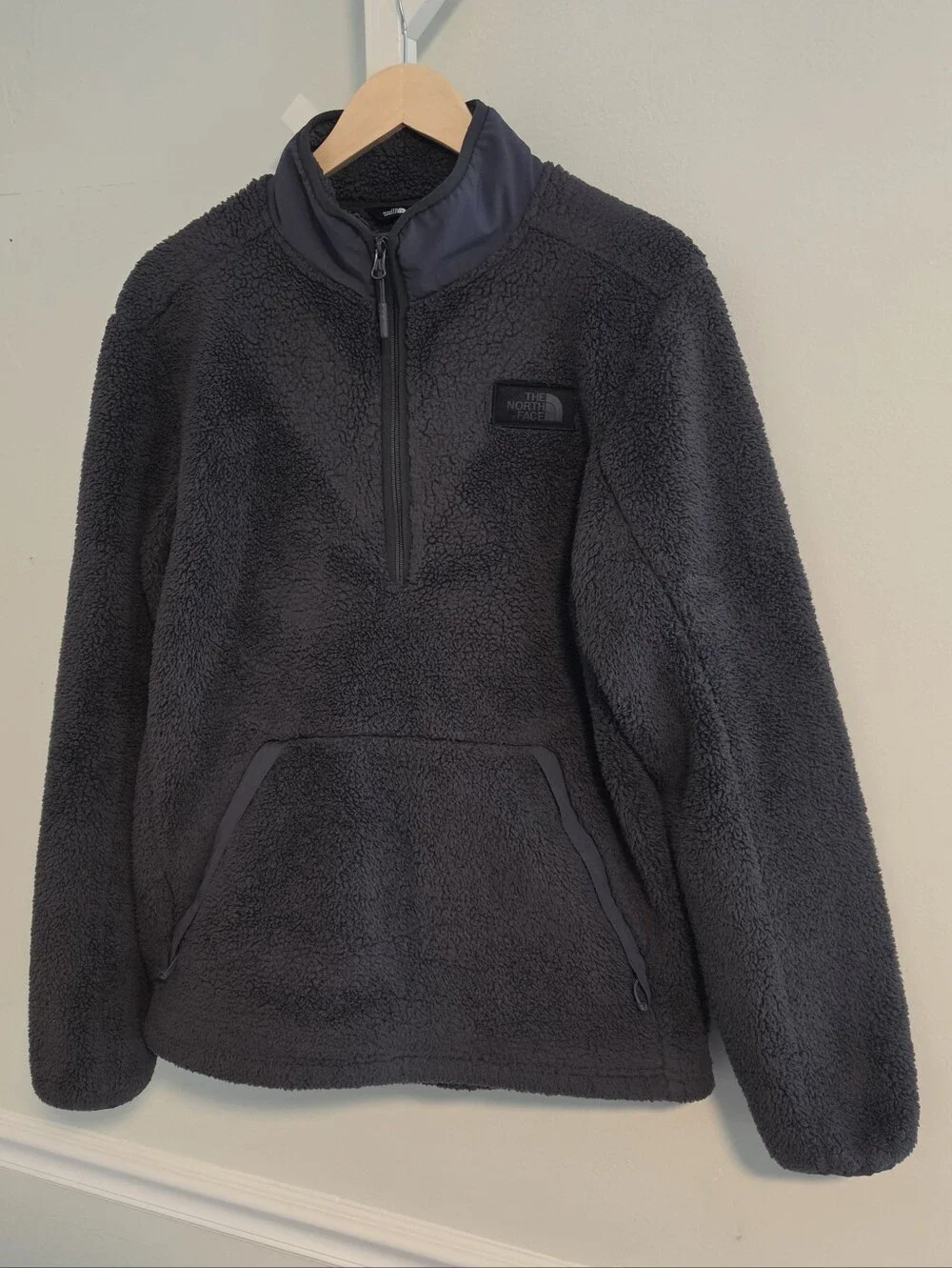 The North Face Campshire Sherpa Fleece 1/4 Zip Pullover Jacket Men's Medium